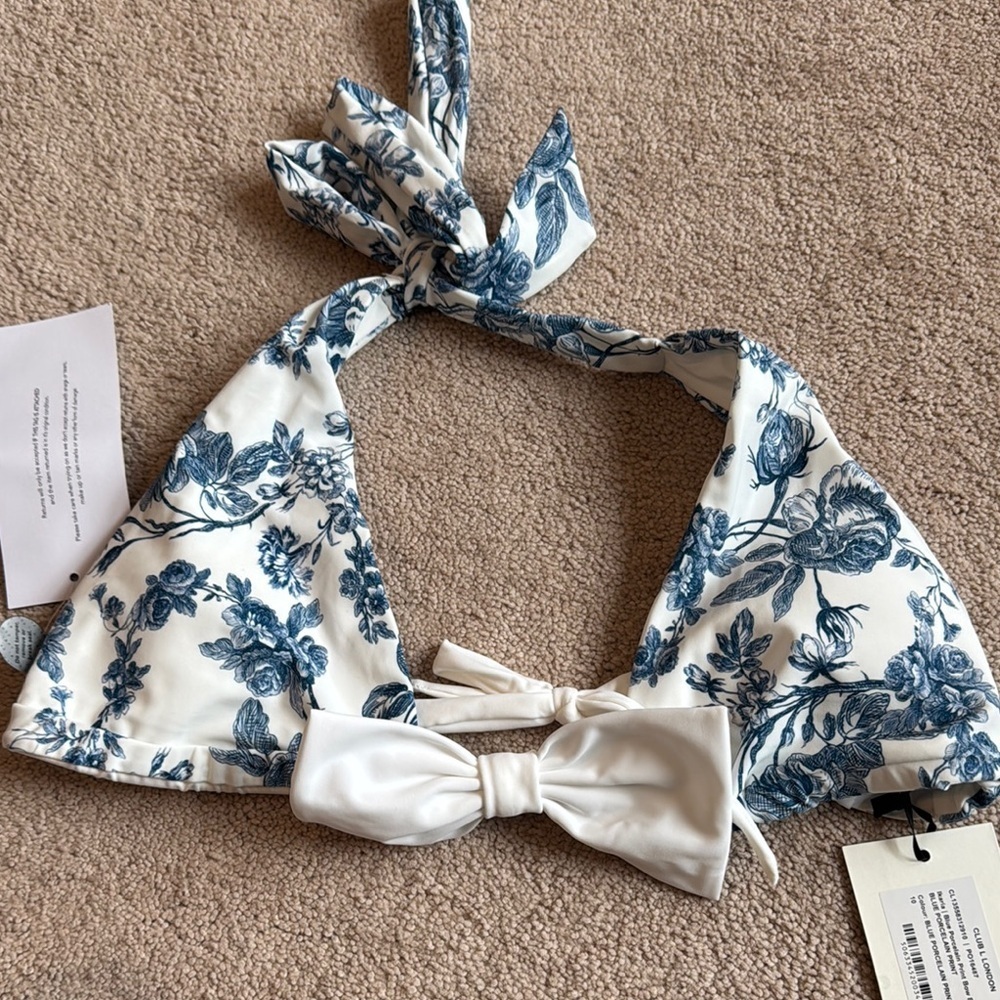 Club L London Floral Blue and White Bikini Set - Picture 9 of 11